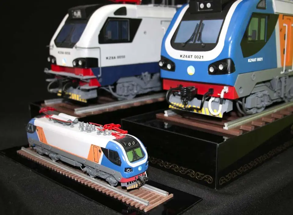 Electric Locomotives KZ4A / KZ8A — photo 1